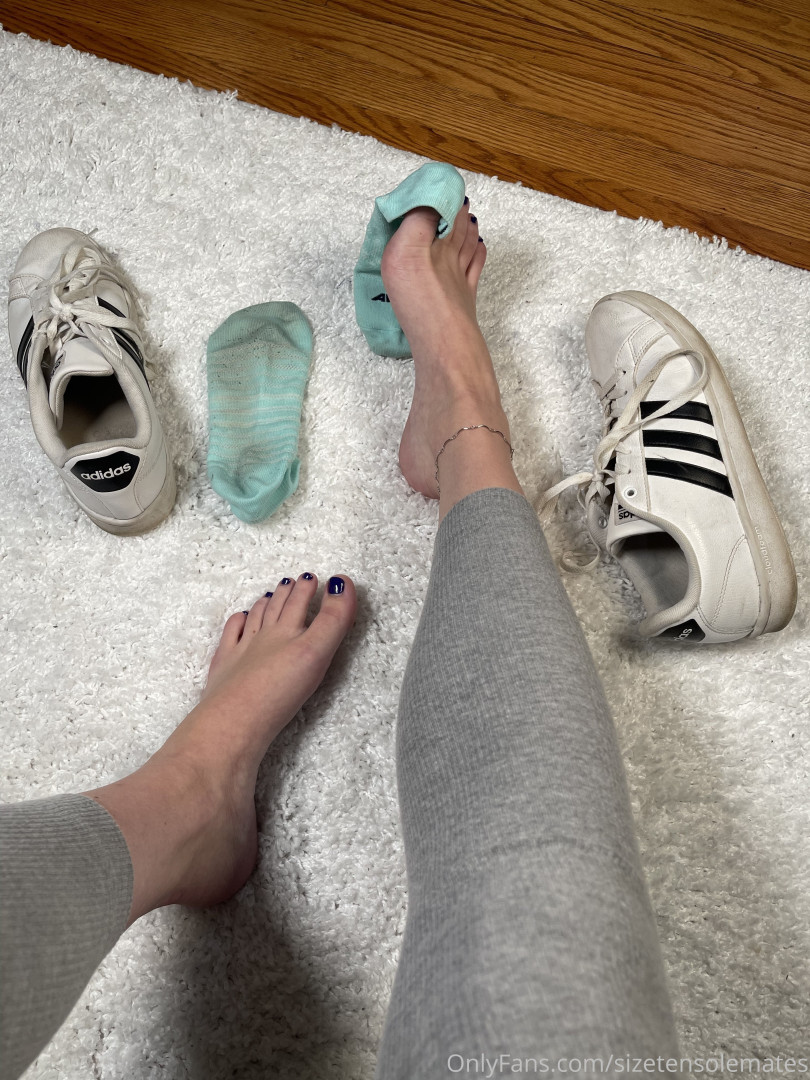 Photo by sizetensolemates published on May 17,2023 23:04:15 - BestThots