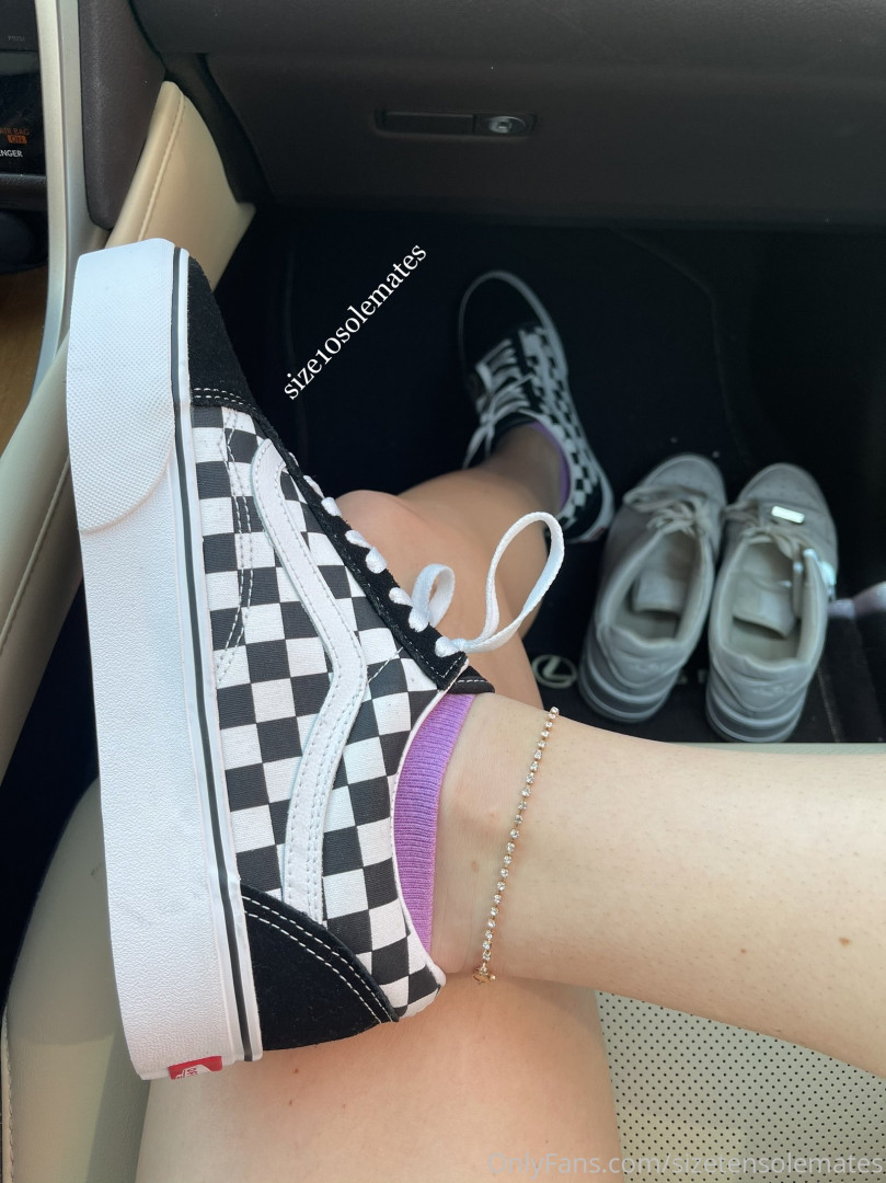 Photo by sizetensolemates published on May 17,2023 23:04:44 - BestThots