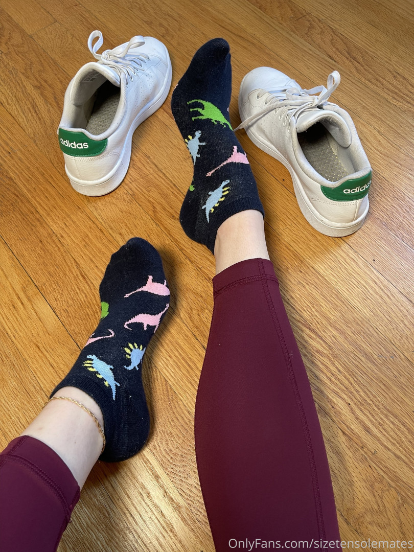 Photo by sizetensolemates published on May 17,2023 23:05:15 - BestThots
