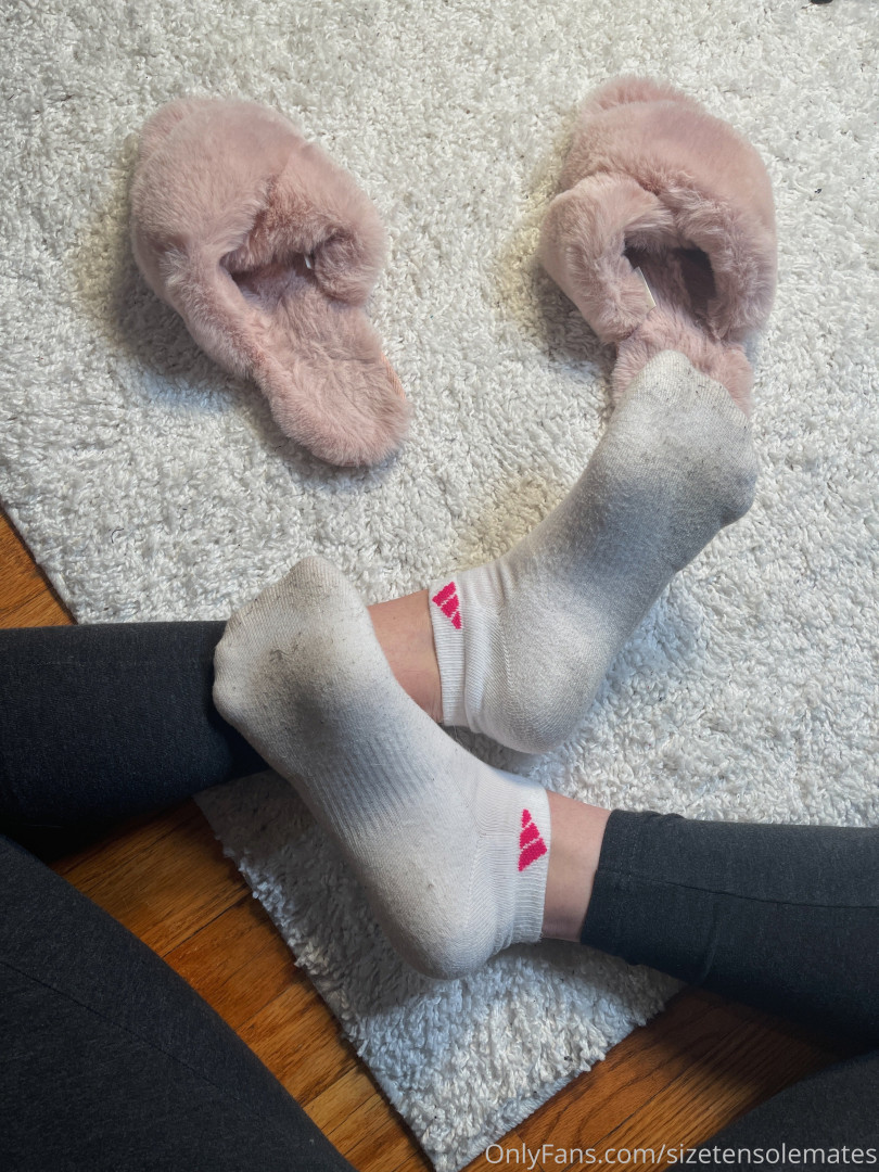 Photo by sizetensolemates published on May 17,2023 23:05:51 - BestThots