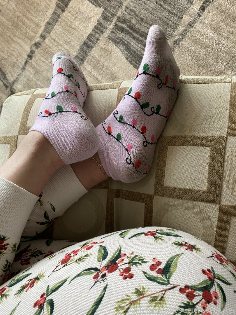 Photo by sizetensolemates published on May 17,2023 23:06:01 - BestThots