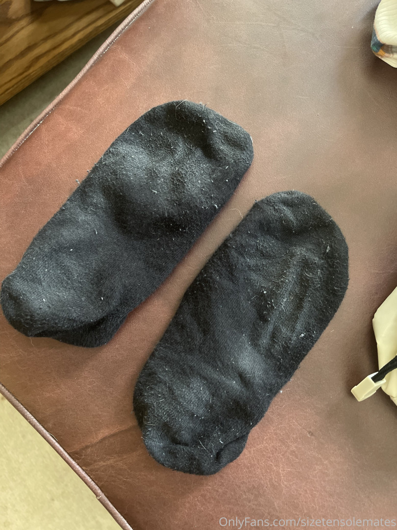 Photo by sizetensolemates published on May 17,2023 23:07:13 - BestThots