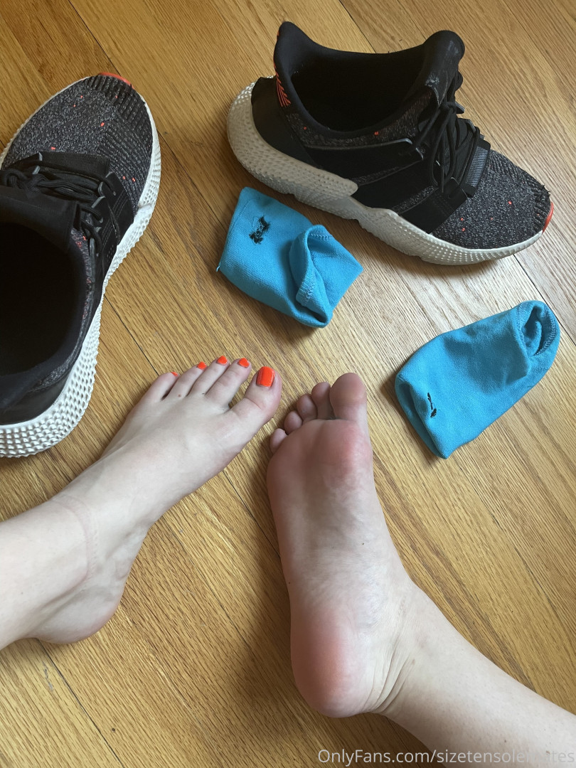 Photo by sizetensolemates published on May 17,2023 23:08:03 - BestThots