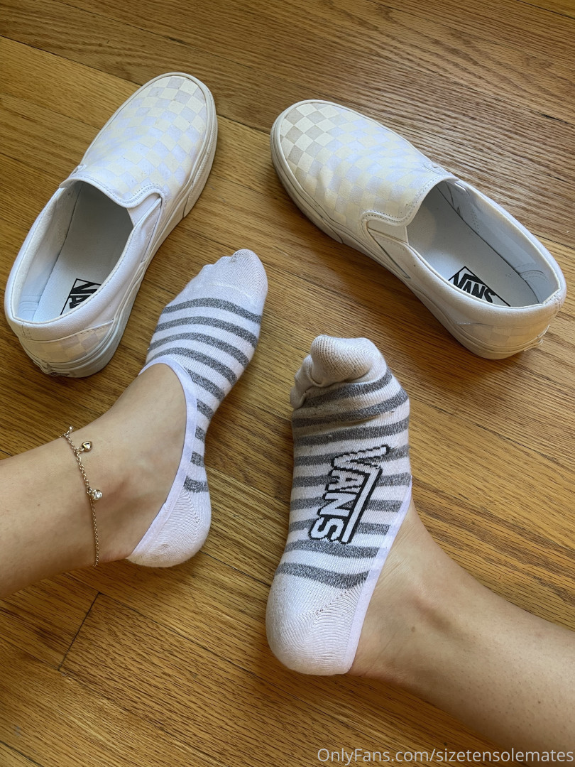 Photo by sizetensolemates published on May 17,2023 23:08:07 - BestThots