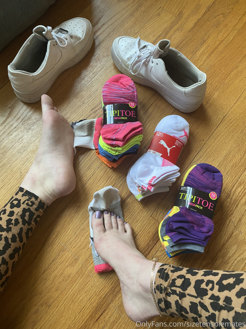 Photo by sizetensolemates published on May 17,2023 23:08:32 - BestThots