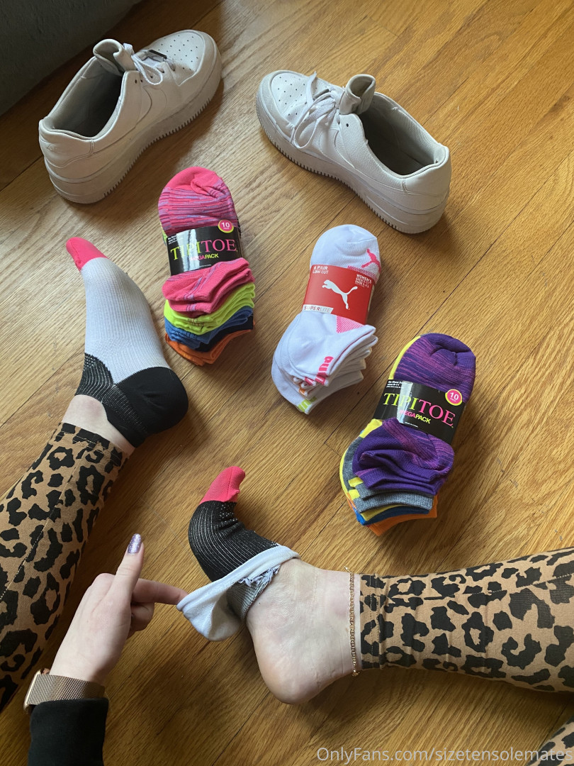 Photo by sizetensolemates published on May 17,2023 23:08:36 - BestThots