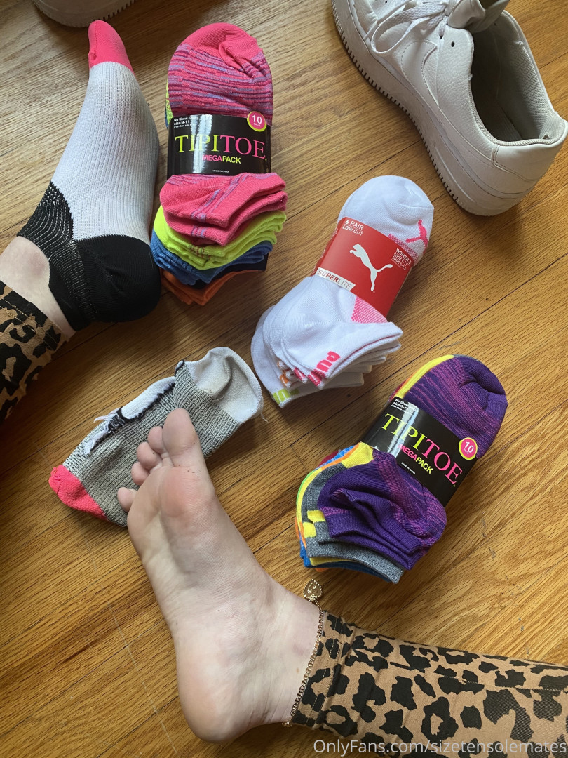 Photo by sizetensolemates published on May 17,2023 23:08:42 - BestThots