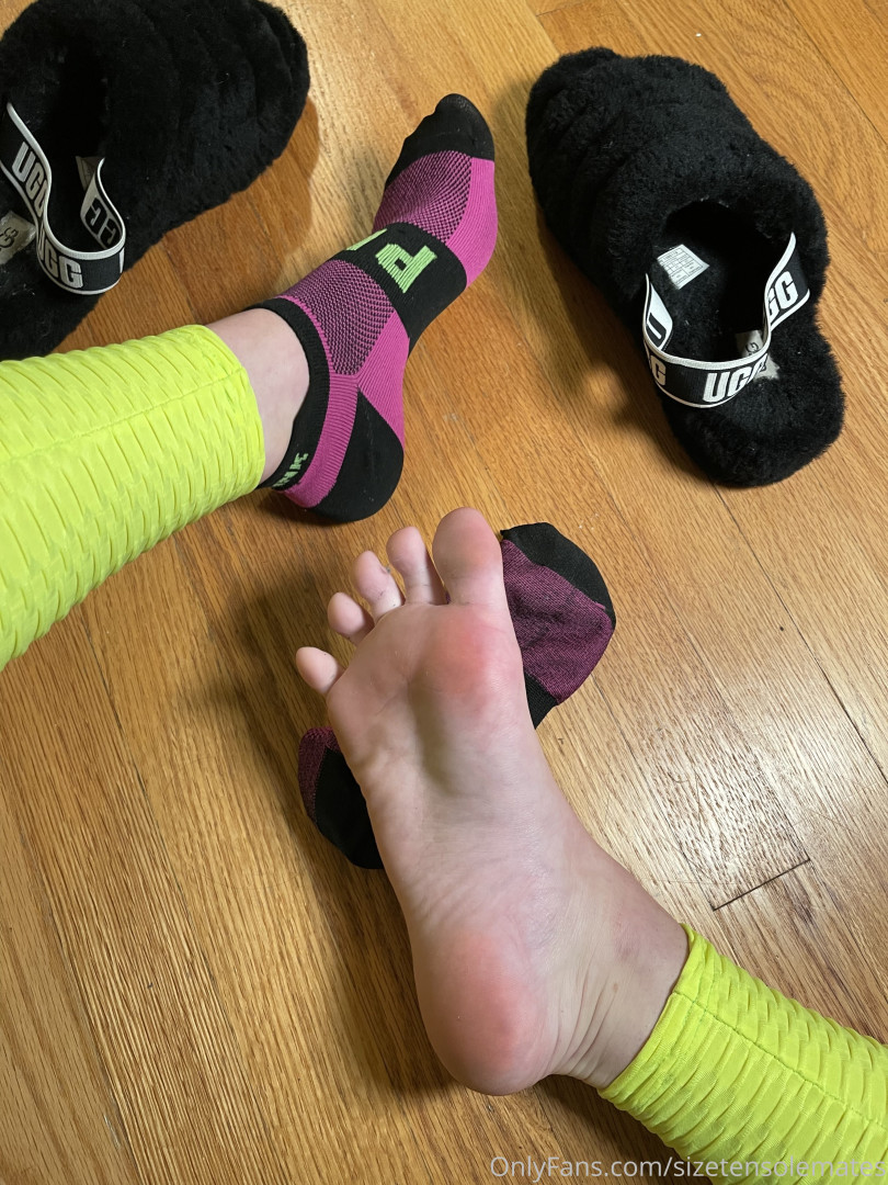 Photo by sizetensolemates published on May 17,2023 23:08:53 - BestThots