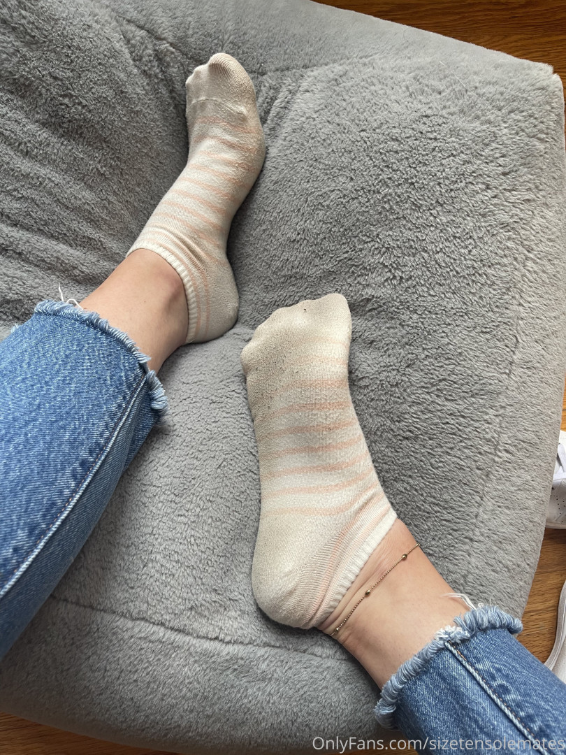 Photo by sizetensolemates published on May 17,2023 23:09:04 - BestThots