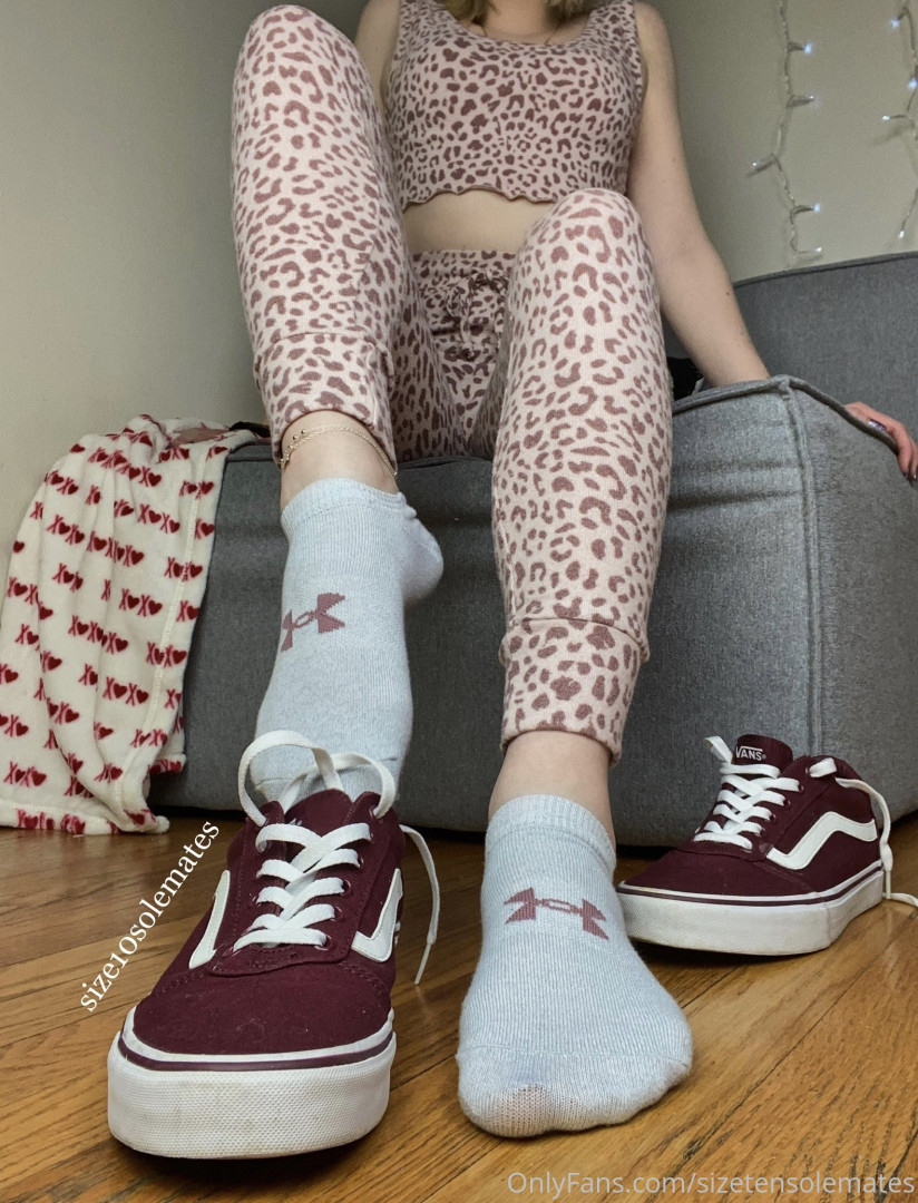 Photo by sizetensolemates published on May 17,2023 23:09:45 - BestThots