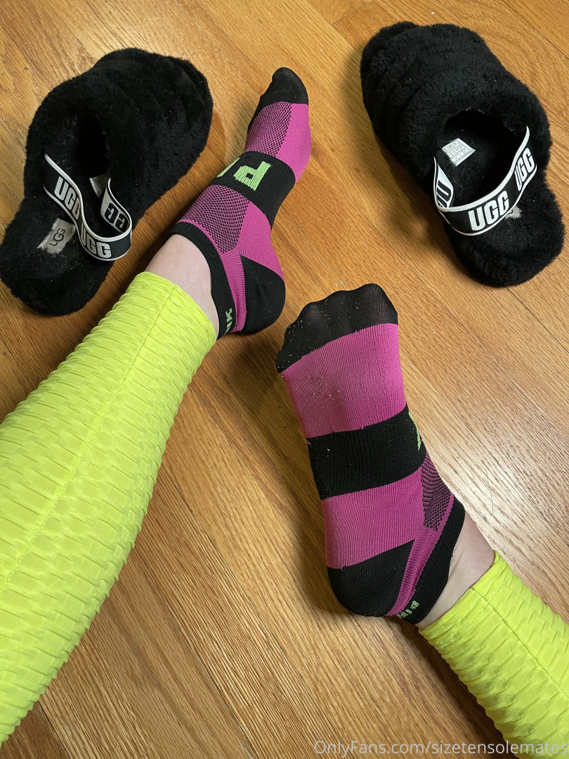 Photo by sizetensolemates published on May 17,2023 23:09:54 - BestThots