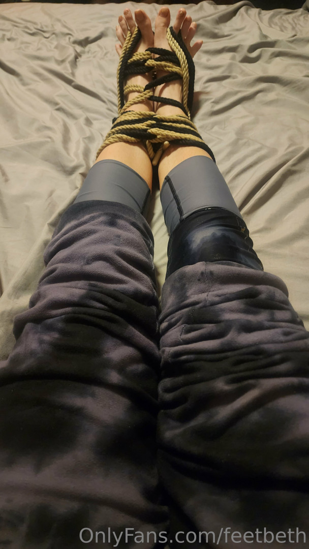 Photo by feetbeth published on January 15,2024 03:56:23 - BestThots