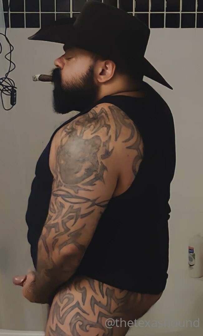 Photo by thetexashound published on May 16,2023 20:04:21 - BestThots