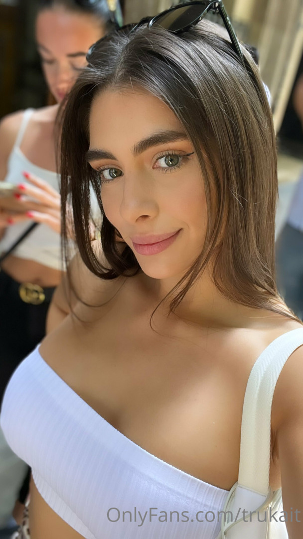Photo by trukait published on August 11,2023 04:45:11 - BestThots