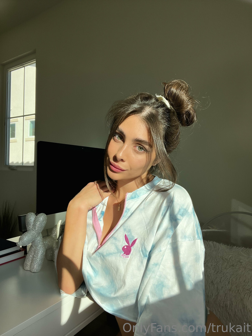 Photo by trukait published on August 11,2023 05:47:53 - BestThots