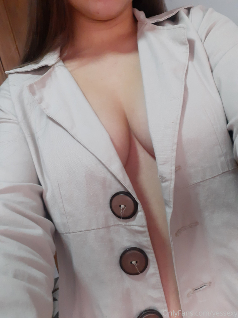 Photo by yessexy published on June 11,2023 19:52:02 - BestThots