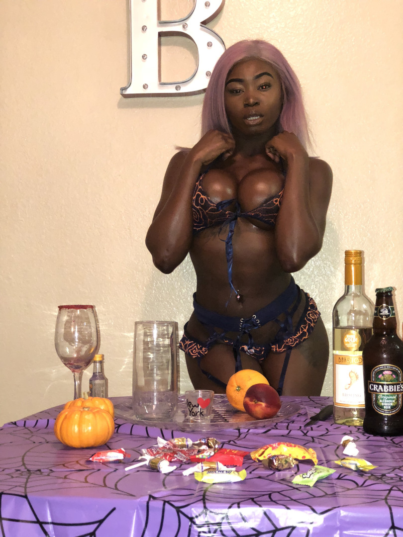 Photo by bekah_applesoup published on December 11,2023 12:47:49 - BestThots