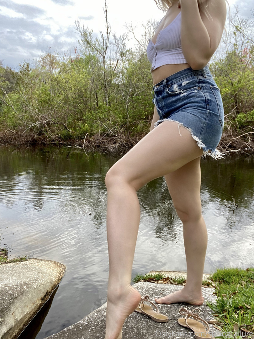 Photo by cassidyheat published on May 17,2023 13:54:49 - BestThots