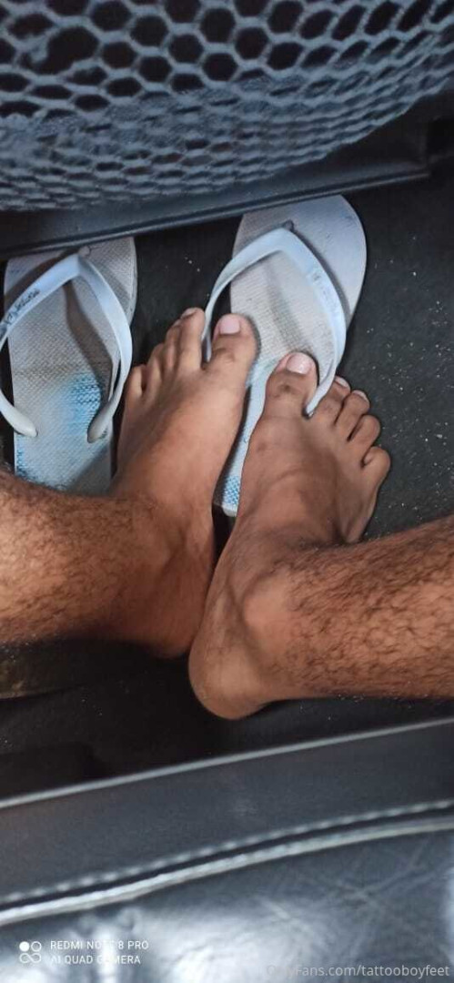 Photo by tattooboyfeet published on October 14,2023 19:13:10 - BestThots