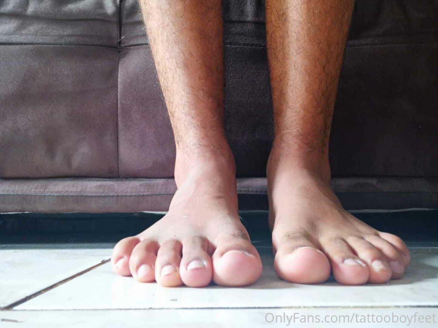Photo by tattooboyfeet published on October 14,2023 22:07:57 - BestThots