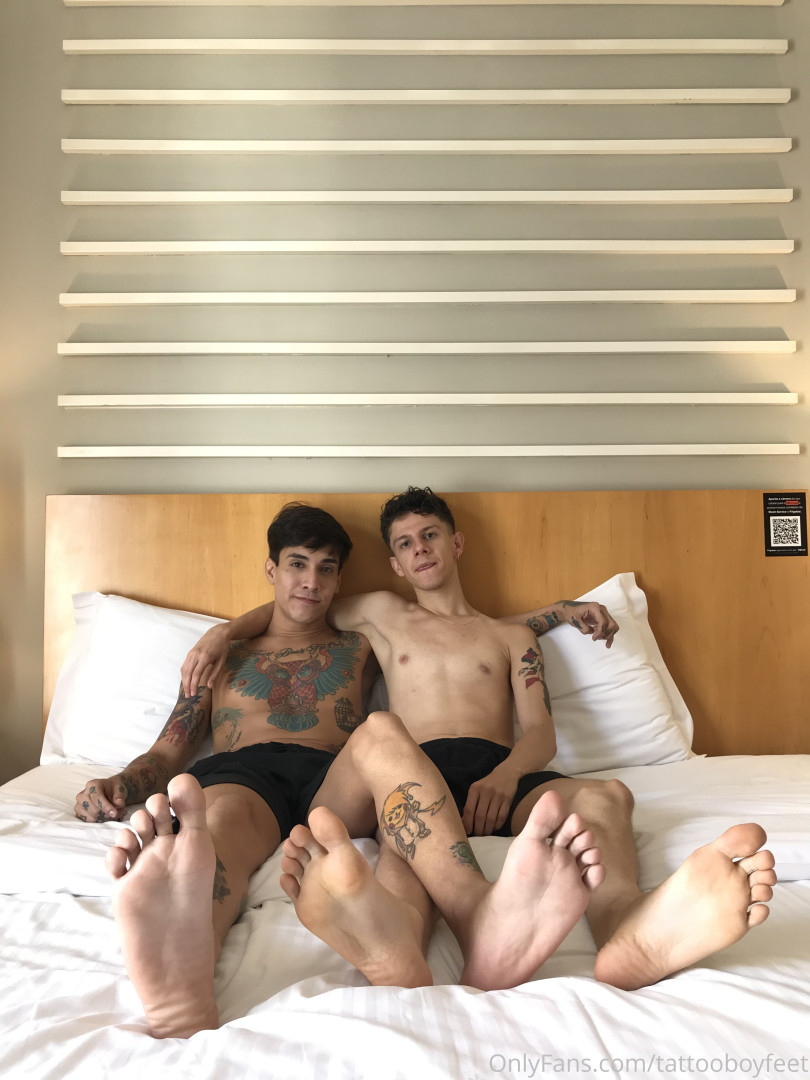Photo by tattooboyfeet published on October 15,2023 07:28:33 - BestThots
