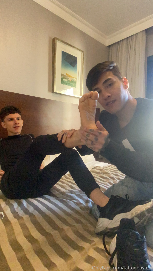 Photo by tattooboyfeet published on October 15,2023 09:57:52 - BestThots