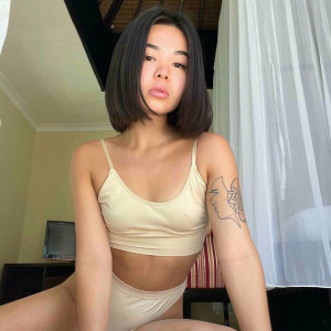 madisonknox #2345984