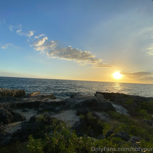 notyourgrandma #1987782