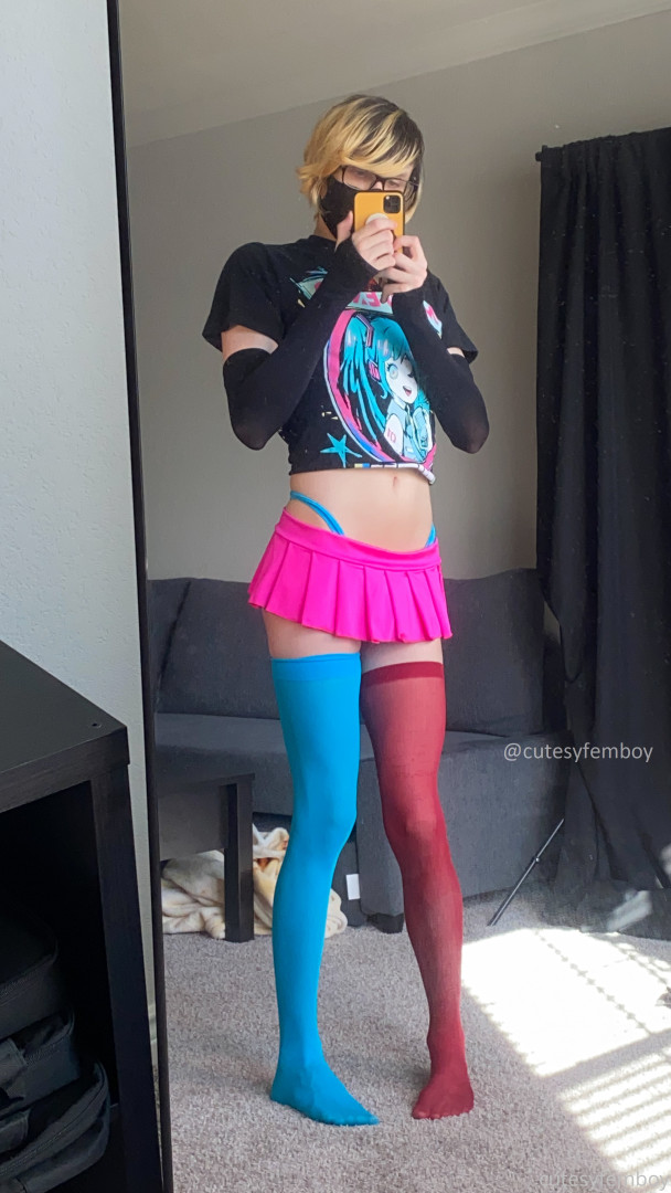 Photo by cutesyfemboy published on July 15,2023 08:56:48 - BestThots