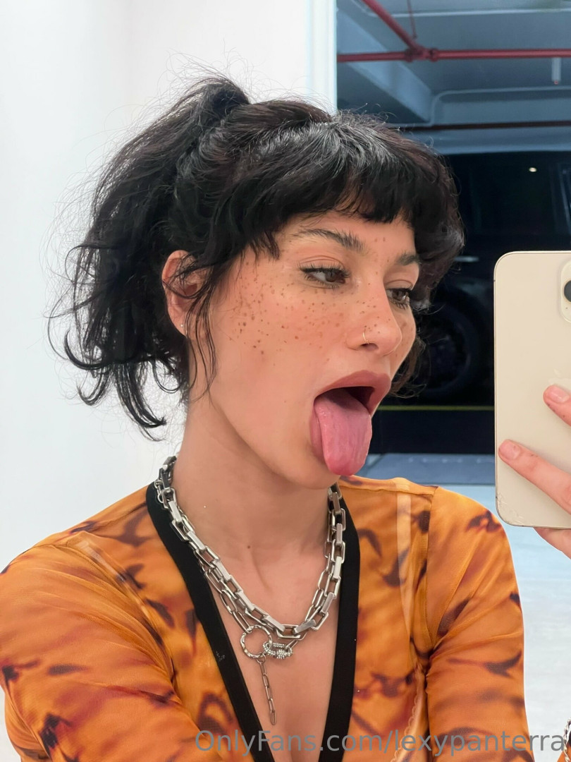 Photo by lexypanterra published on July 30,2023 19:38:29 - BestThots
