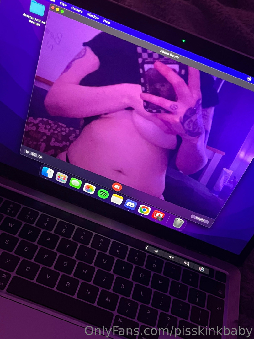 Photo by pisskinkbaby published on May 19,2023 10:54:54 - BestThots