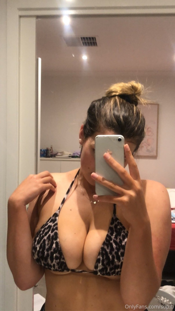 Photo by skyeeross published on May 17,2023 22:53:28 - BestThots