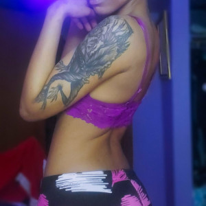 daxyhub #2522136