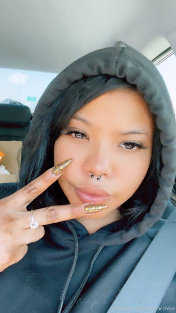 Photo by nianaccixxx published on October 11,2023 01:58:22 - BestThots