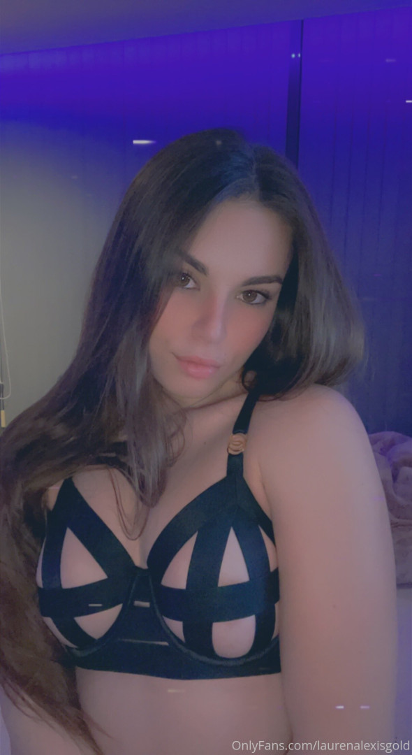 Photo by laurenalexisgold published on August 28,2023 17:24:36 - BestThots