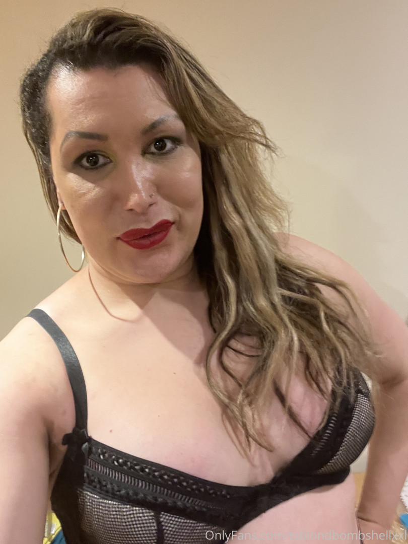 Photo by tsblondbombshellxxl published on October 11,2023 11:30:35 - BestThots