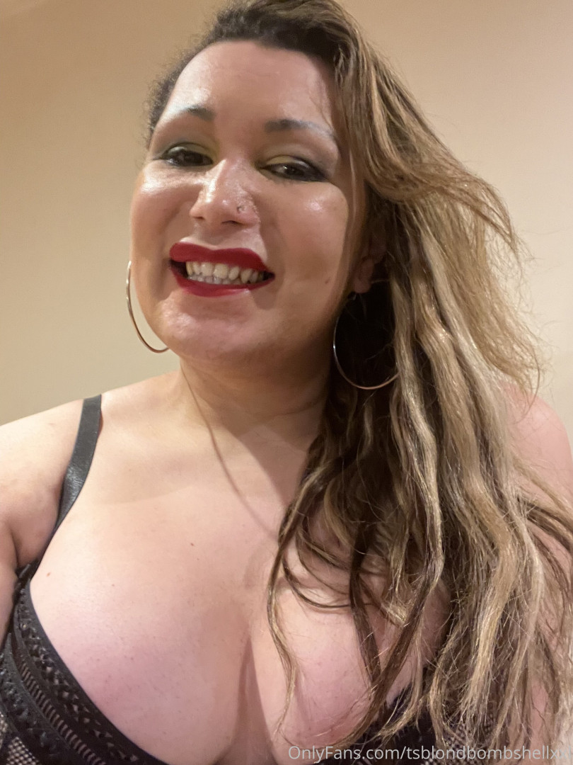 Photo by tsblondbombshellxxl published on October 11,2023 12:04:47 - BestThots