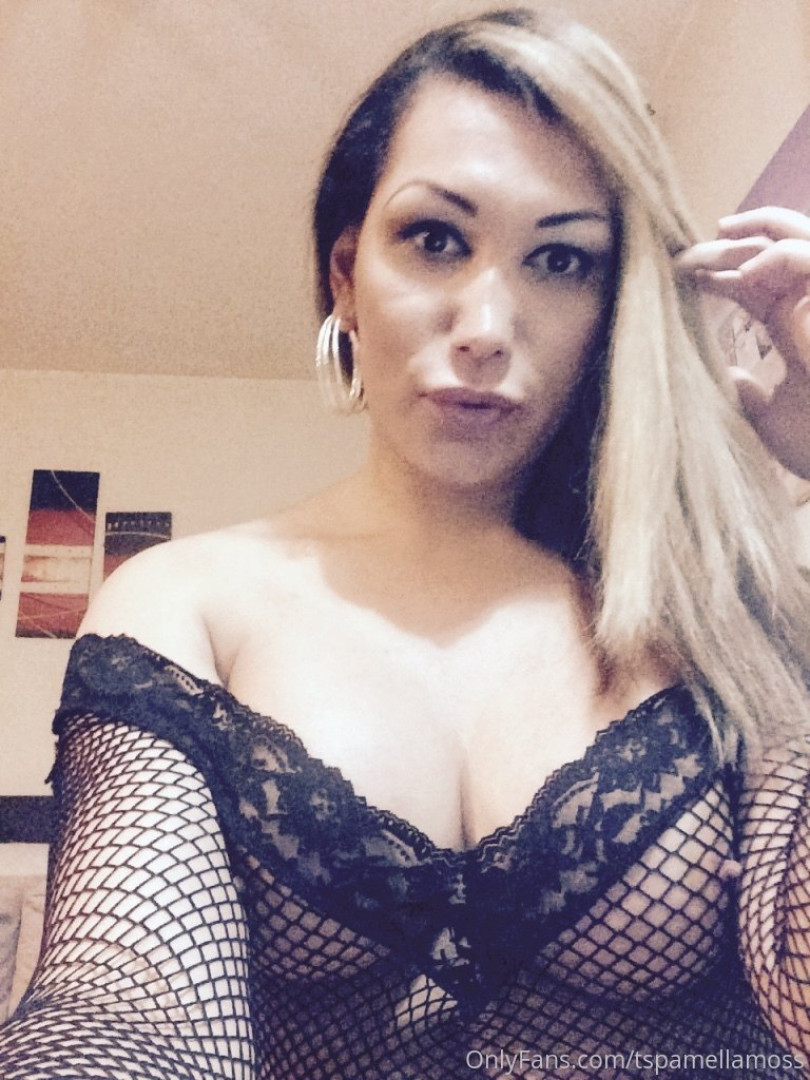 Photo by tsblondbombshellxxl published on October 11,2023 13:07:08 - BestThots