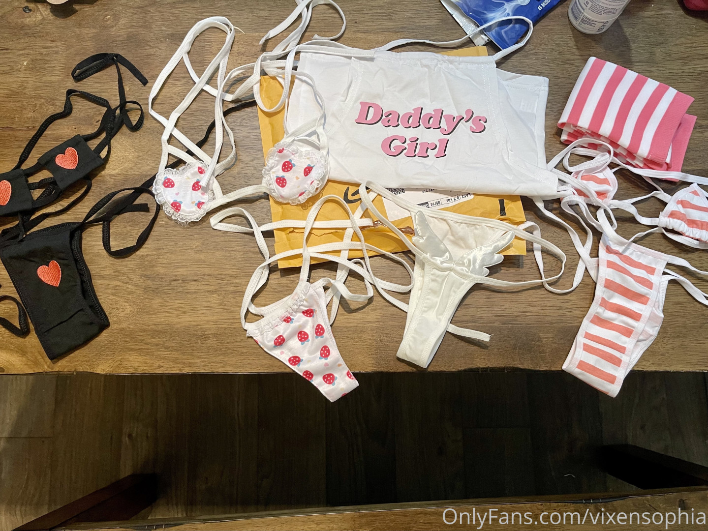 Photo by vixensophia published on May 16,2023 02:54:35 - BestThots