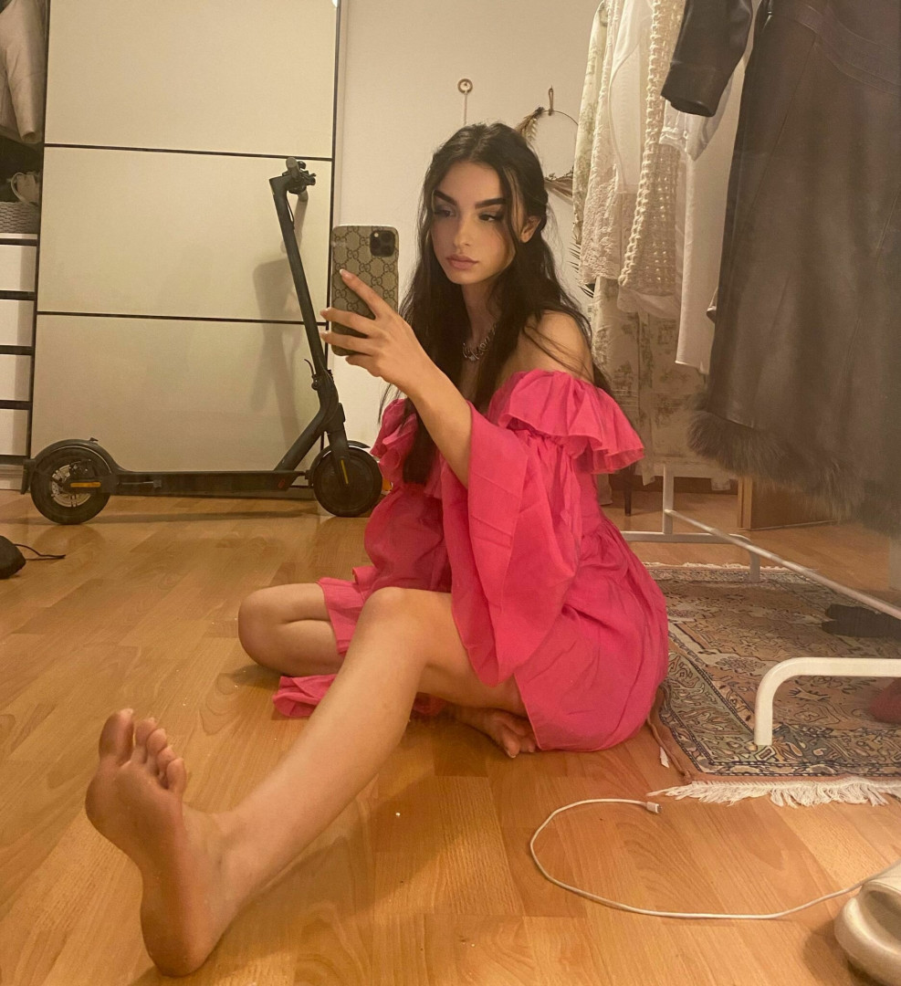 Photo by daliluu published on January 13,2024 14:20:01 - BestThots