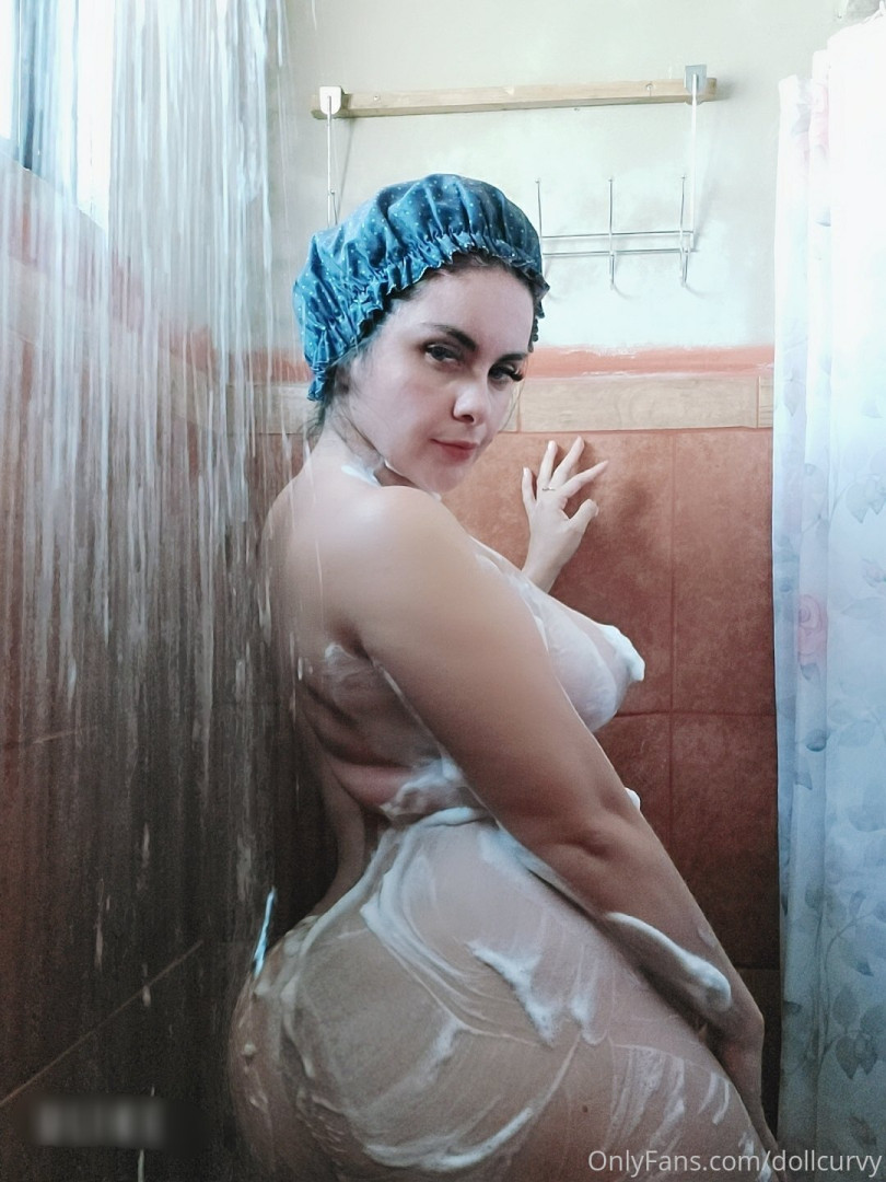 Photo by dollscurvy published on October 14,2023 00:07:26 - BestThots