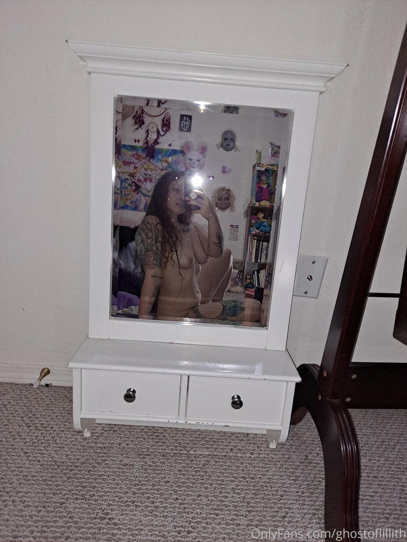 Photo by ghostoflillith published on October 16,2023 21:01:54 - BestThots