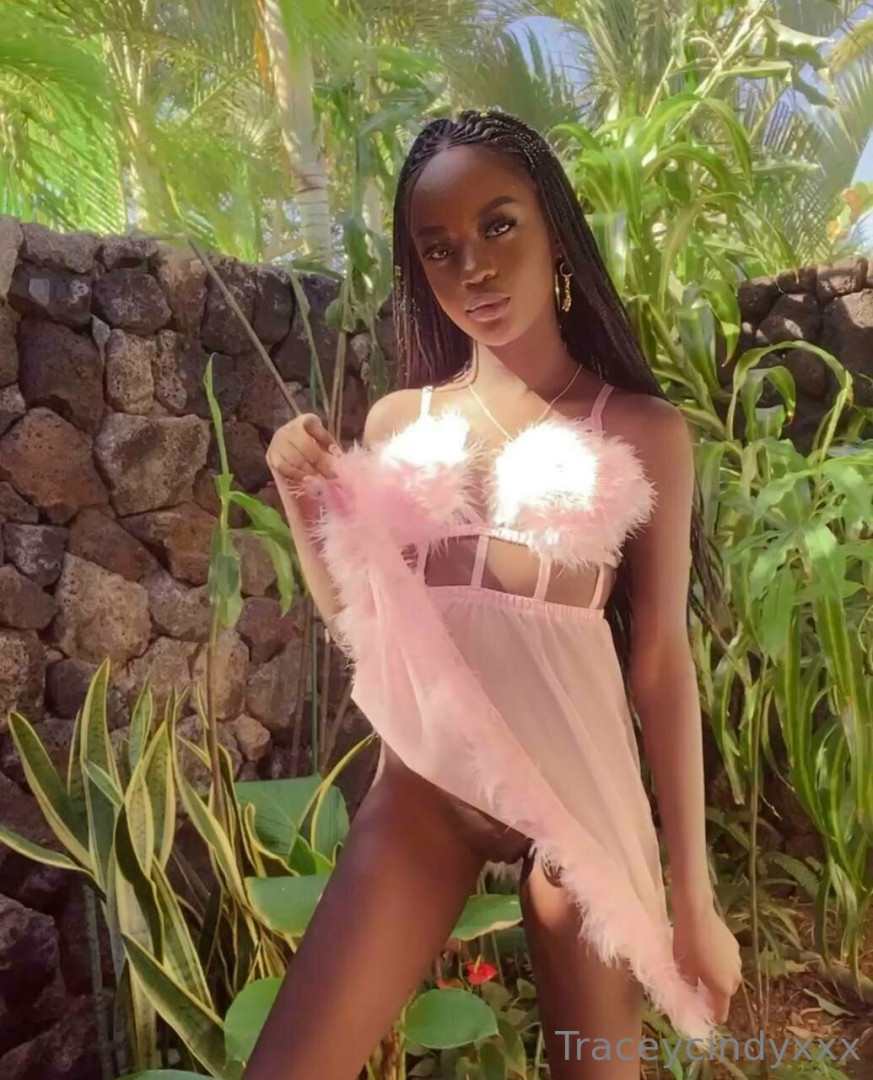 Photo by traceycindyxxx published on July 2,2023 01:39:20 - BestThots