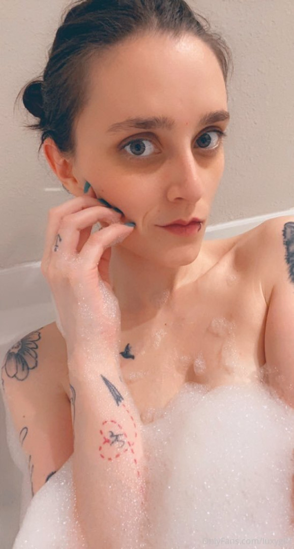 Photo by luxygirl published on June 26,2023 11:29:48 - BestThots