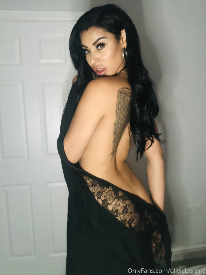Photo by oliviaberzinc published on October 16,2023 22:33:27 - BestThots