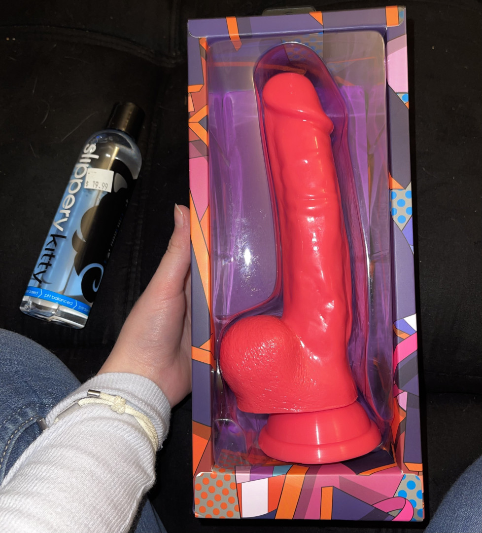 Photo by kaitlynhmodel published on October 16,2023 11:28:21 - BestThots