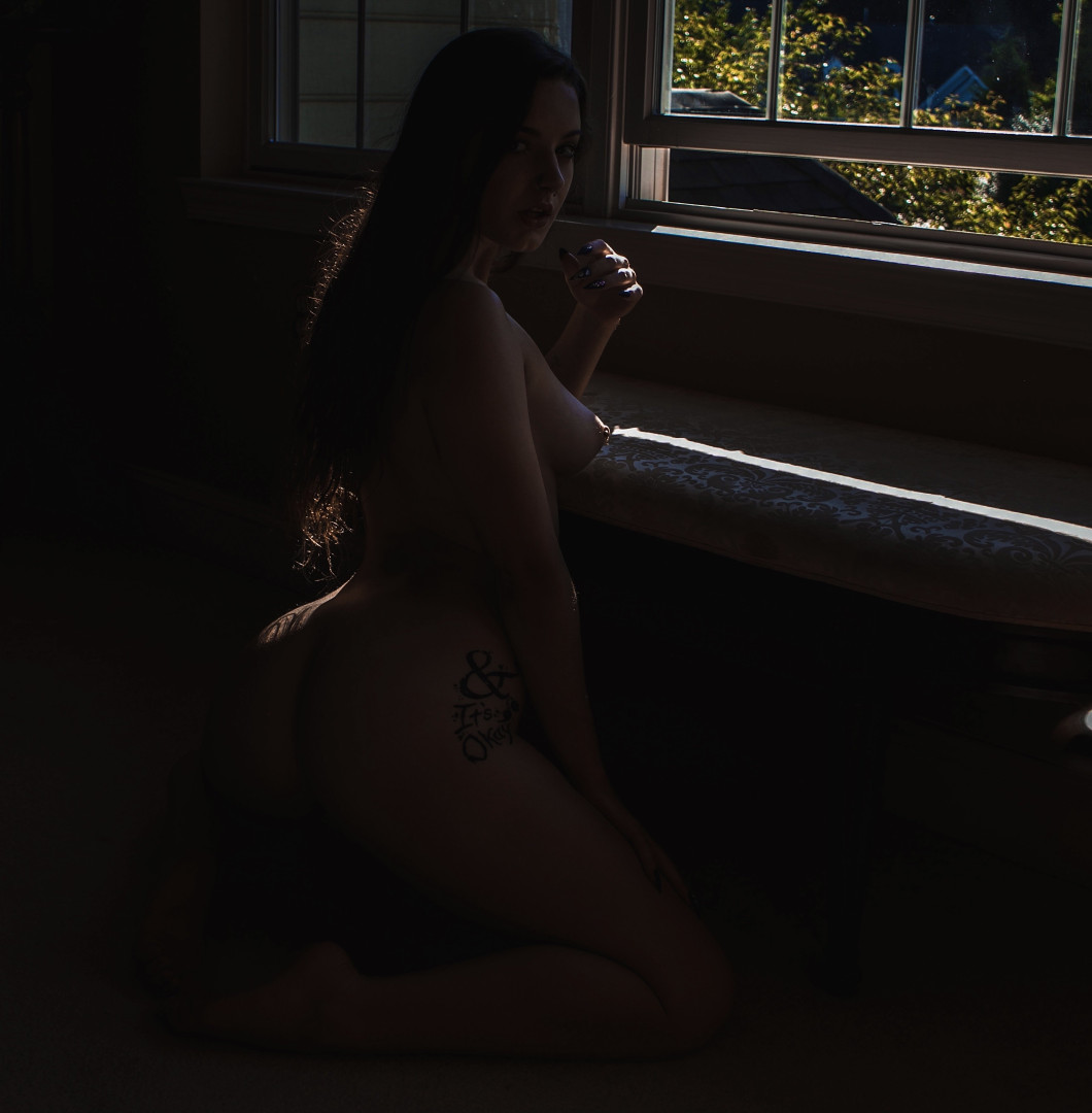 Photo by kaitlynhmodel published on October 16,2023 11:44:54 - BestThots