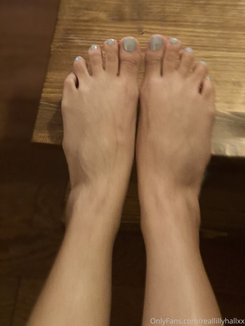 Photo by reallillyhallxx published on August 17,2023 06:02:49 - BestThots