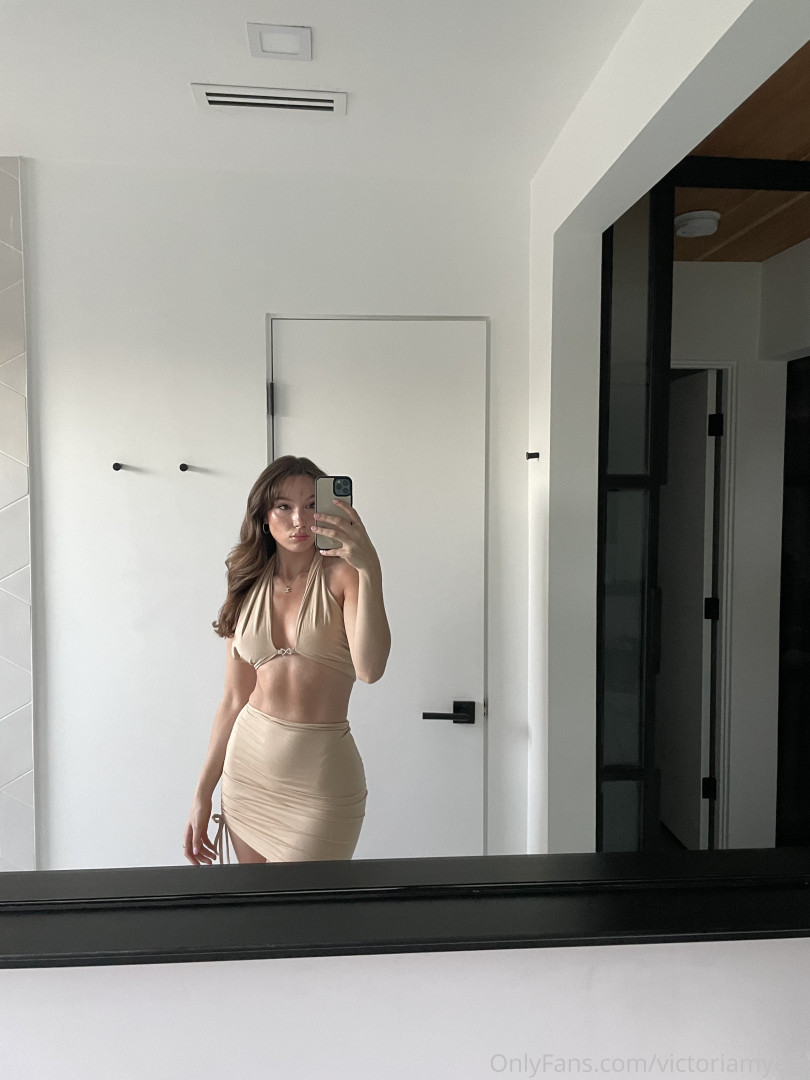 Photo by victoriamyers published on July 1,2023 07:01:11 - BestThots