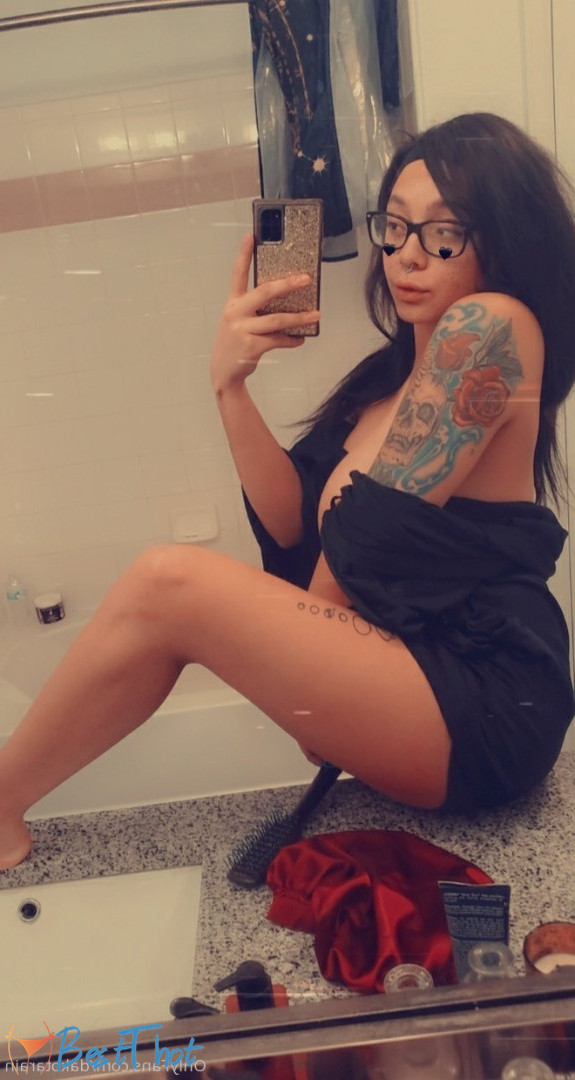 Photo by kandiiee_babe published on December 28,2024 06:16:51 - BestThots